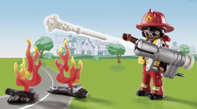 DUCK ON CALL -  Επιχείρηση Πυροσβεστικής: Διάσωση γάτας!